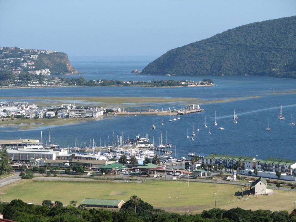 Jembjo'S Knysna Lodge & Backpackers Exterior foto